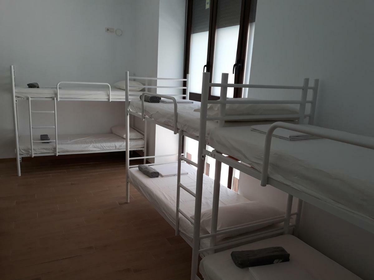 Hub Hostel סביליה מראה חיצוני תמונה